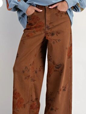 EASEL Brown Floral Wide-Leg Pants